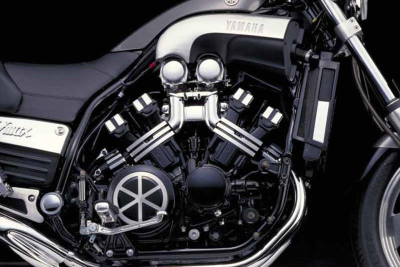 Yamaha Vmax 2000