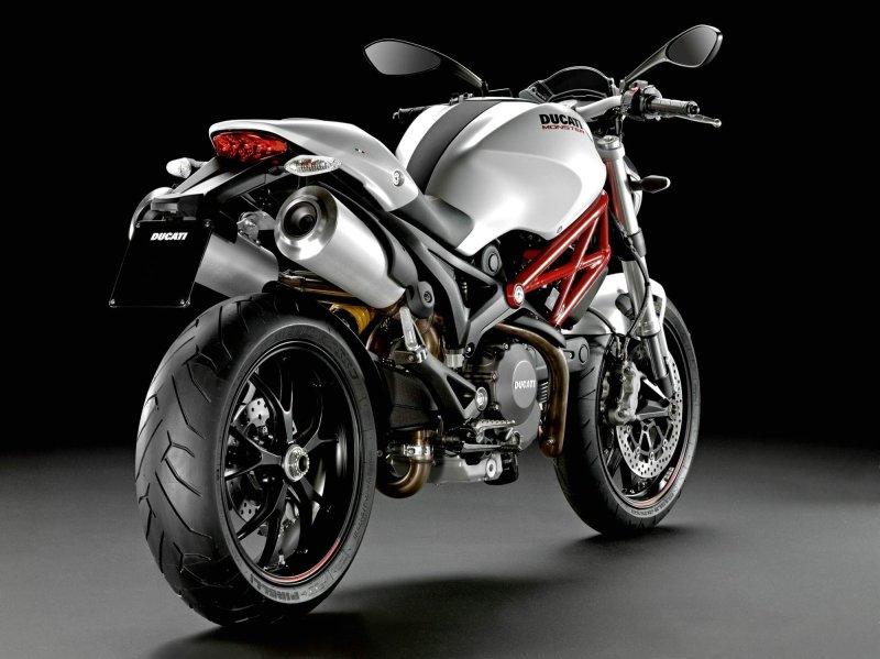 Мотоцикл Ducati Monster