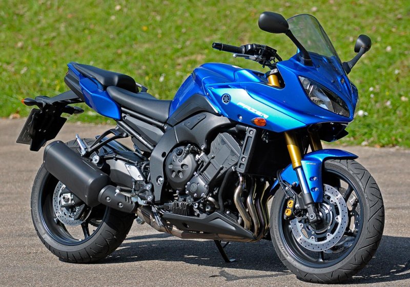 Yamaha fazer 8