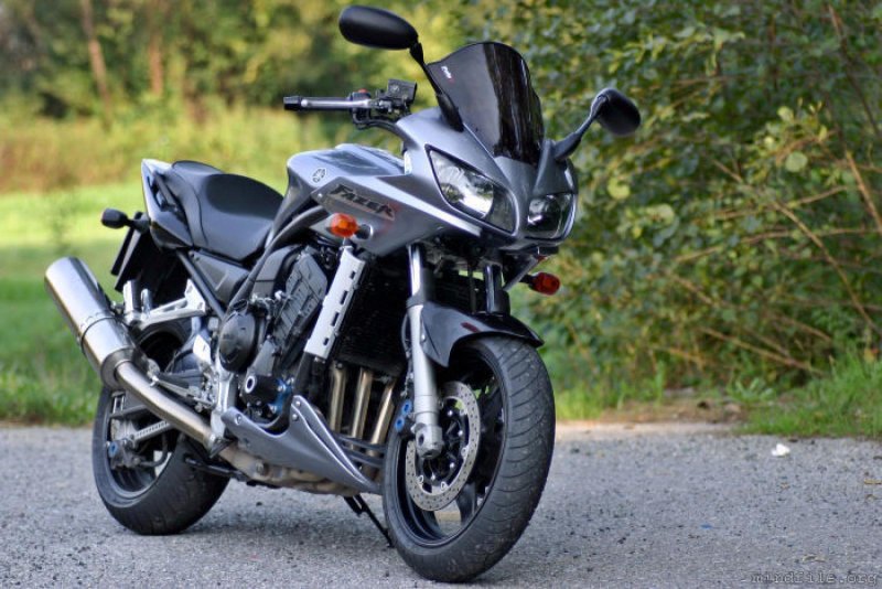 Yamaha fzs1000 2003