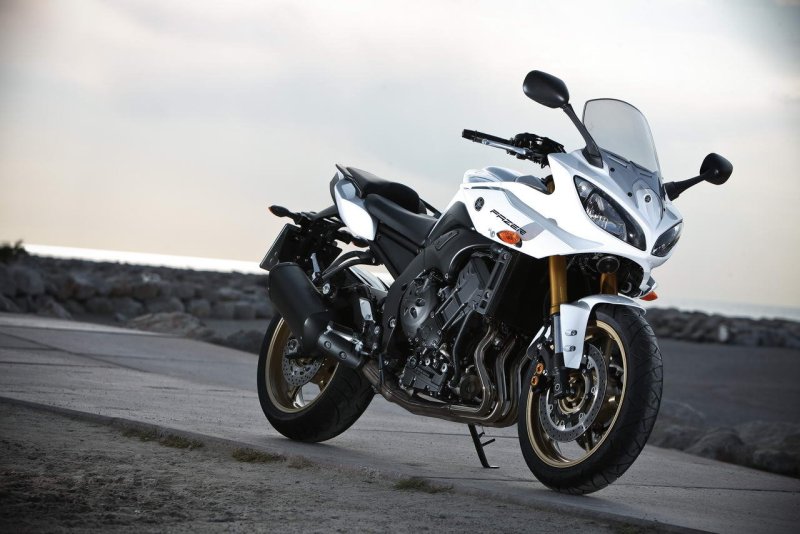 Yamaha fzs800 fazer