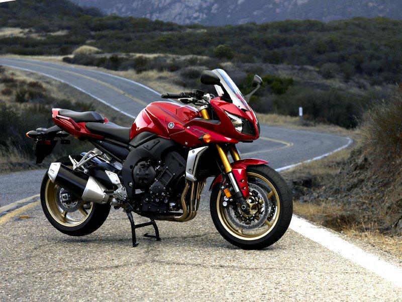 Мотоцикл Yamaha fz1