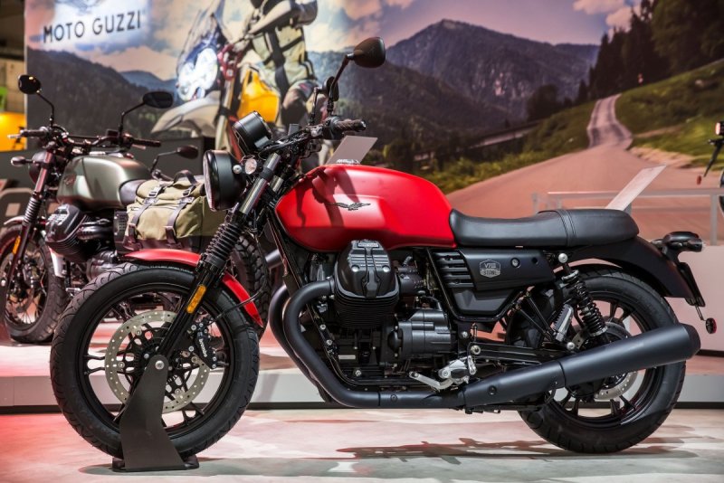 Moto Guzzi v7 Stone III