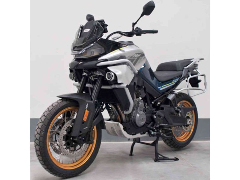 CF Moto 800 MT мотоцикл