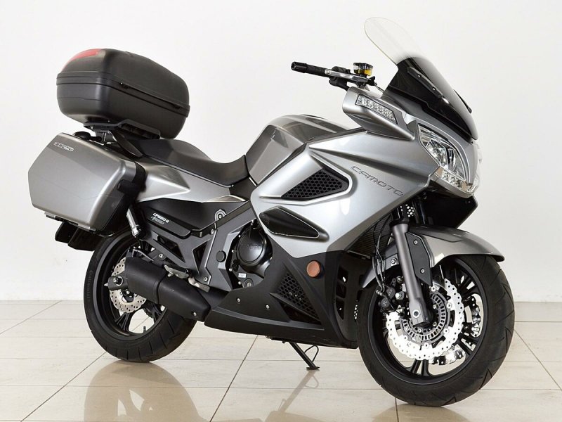 CFMOTO 650 tk