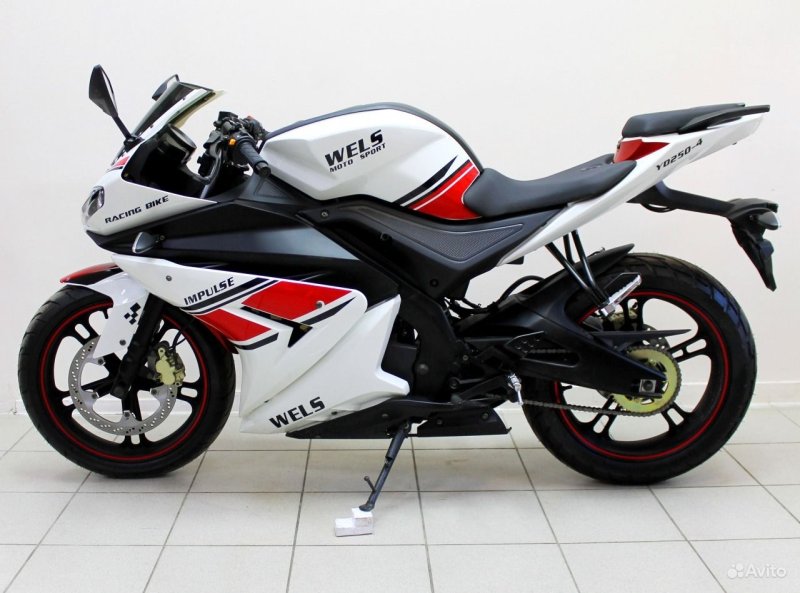 Yamaha Venom