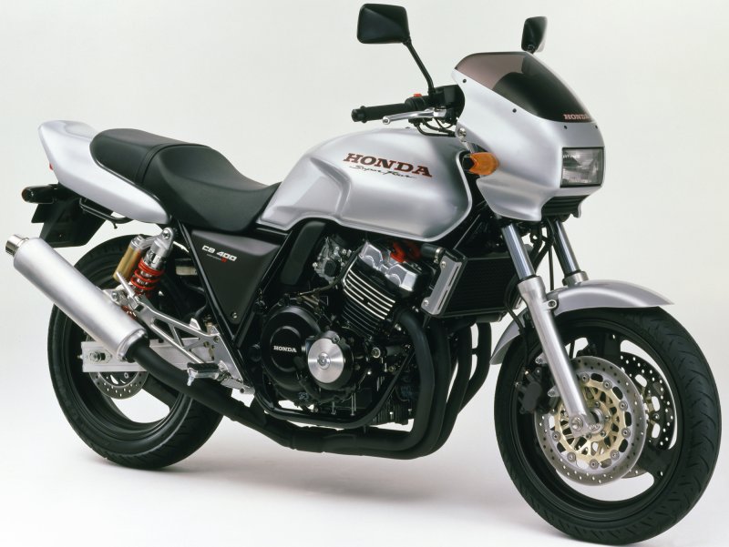 Honda CB 400 Version r