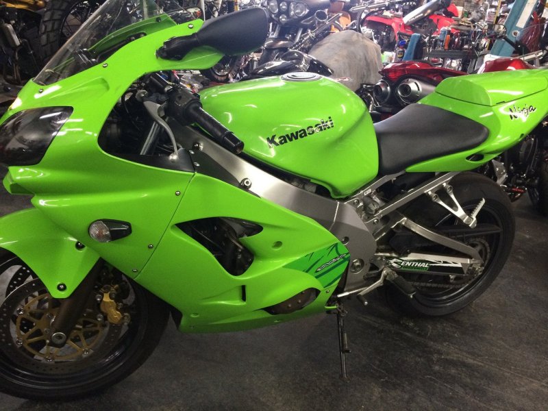 Kawasaki zx9r 2003