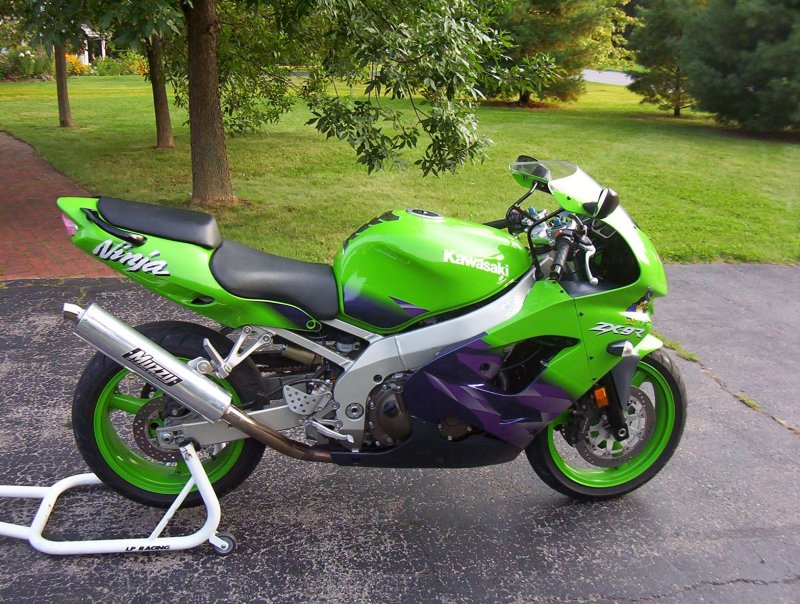Kawasaki Ninja zx9r