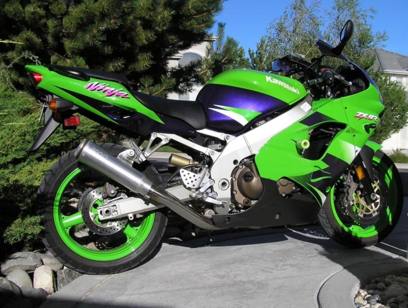 Kawasaki Ninja zx9r 2000