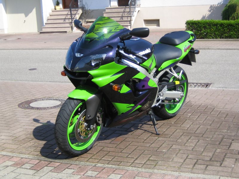 Kawasaki Ninja zx9r 2001