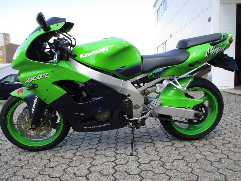 Kawasaki Ninja zx9r 1998