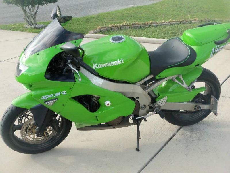 Kawasaki Ninja zx9r 1998