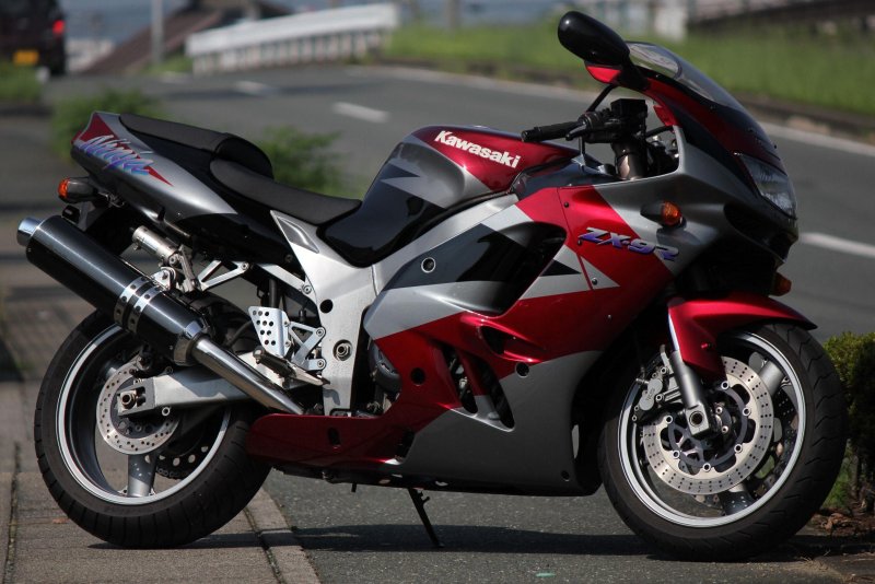Kawasaki Ninja 900r