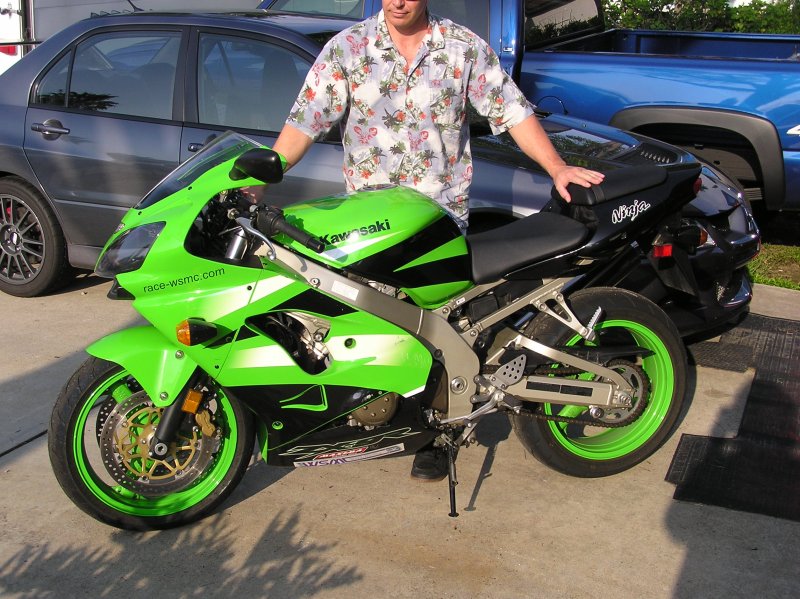 Kawasaki Ninja zx9r