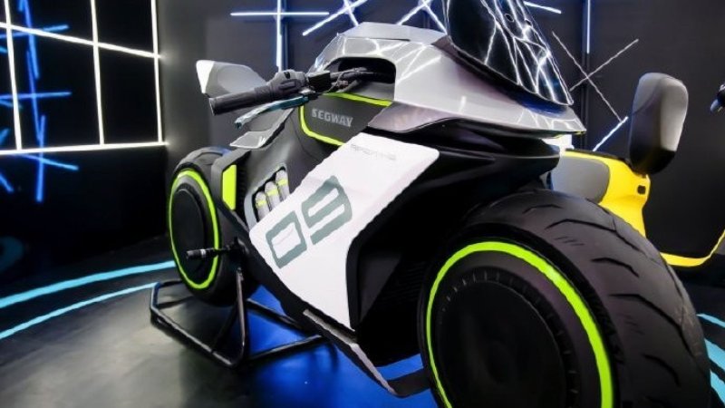 Электромотоцикл Segway Apex