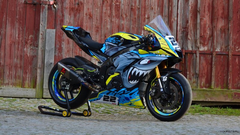 Yamaha r6 Shark Rossi