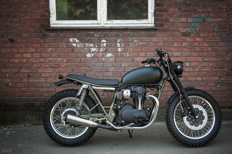 Kawasaki w800 Custom