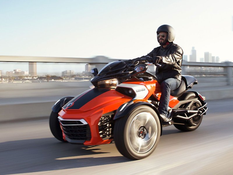 BRP can-am Spyder 2015
