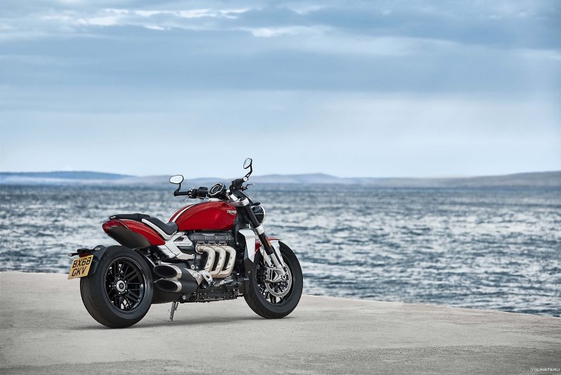 Triumph Rocket 3