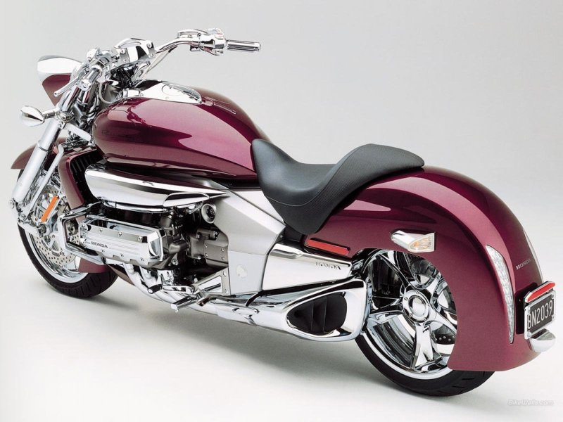 Мотоцикл Honda Valkyrie 1800