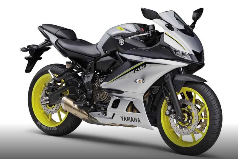 Yamaha r1 2021