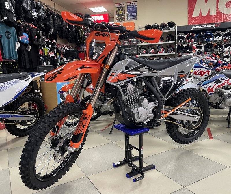 Мотоцикл gr8 f250a-m (4t 172fmm) Enduro Lite