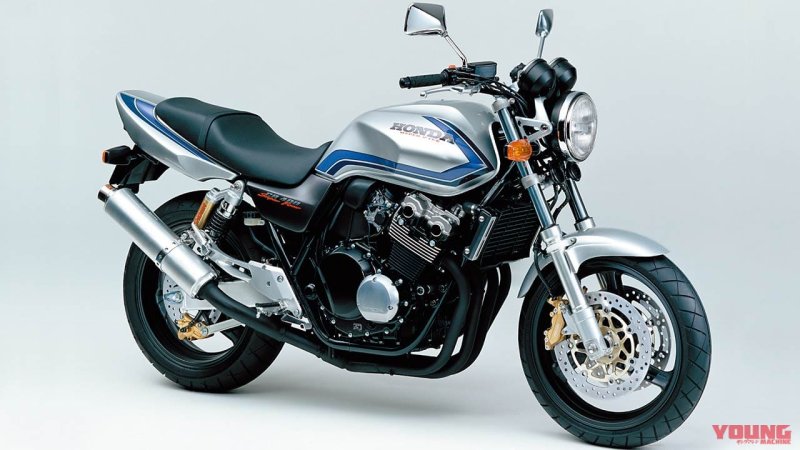 Honda sb400 super four