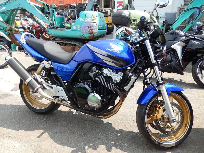 Honda CB 400 VTEC 3