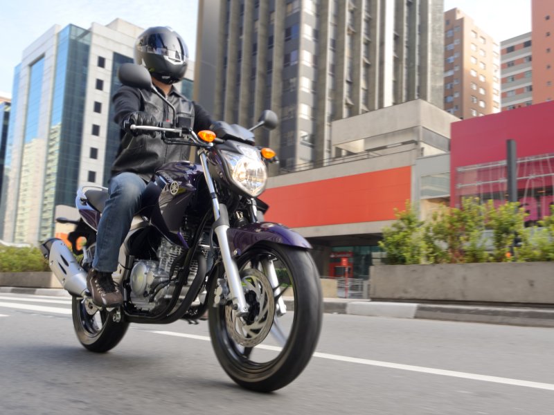 Ямаха YS 250 fazer