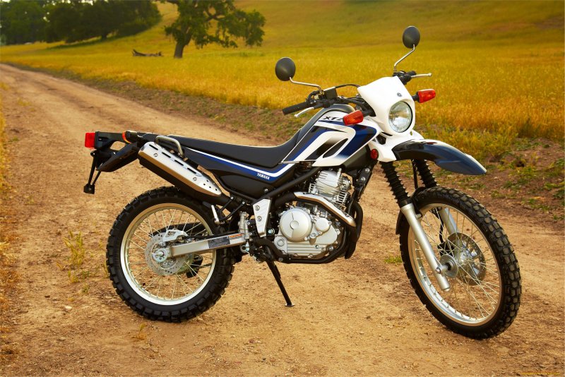 Ямаха Serow 250
