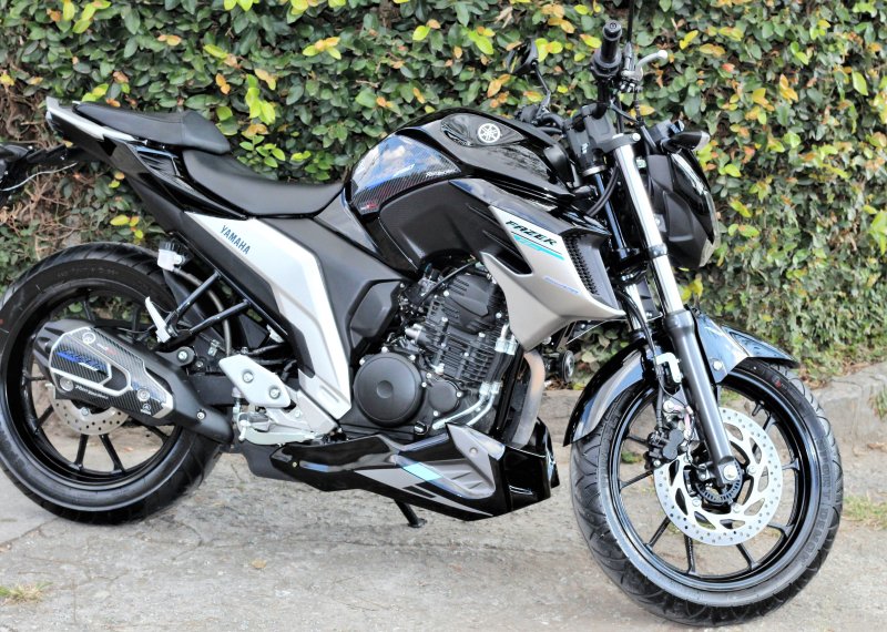 Мотоцикл Yamaha fazer 250