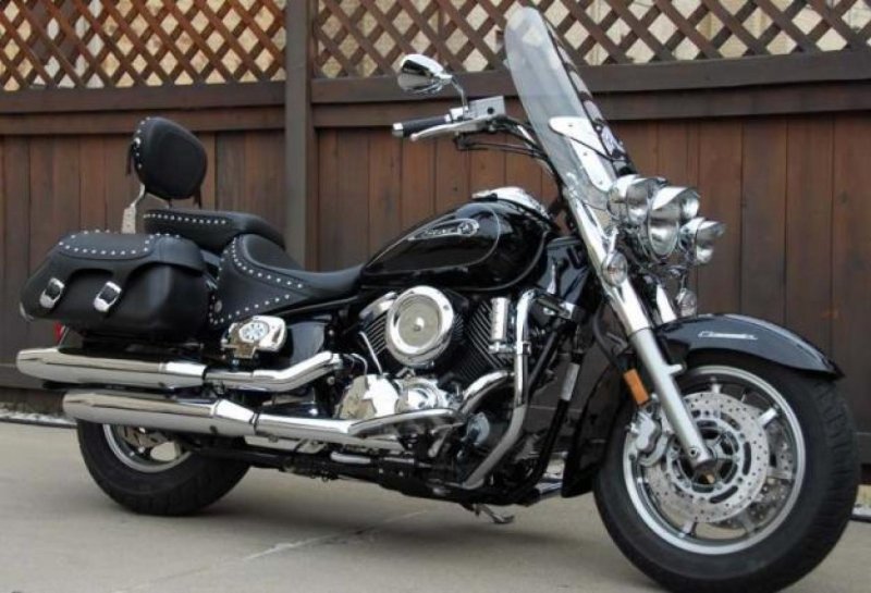 Yamaha v Star 1100 Silverado