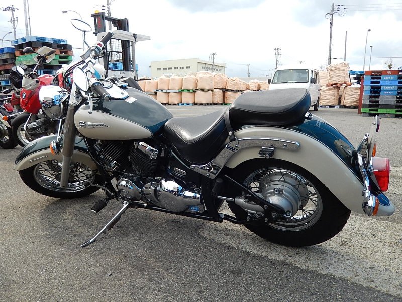 Ямаха Drag Star 400 Classic