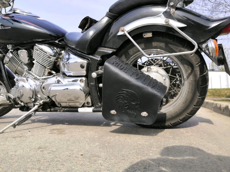 Yamaha XVS 1100 Drag Star