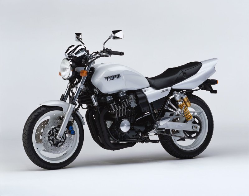 Yamaha 400