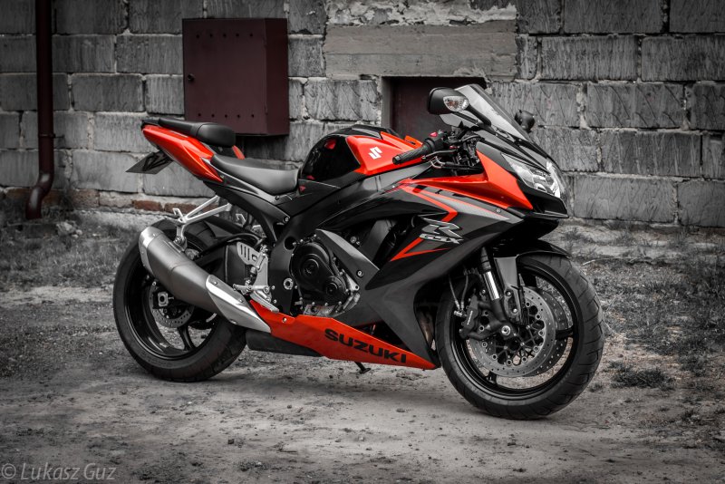 Suzuki GSXR 750