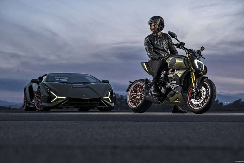 Мотоцикл Ducati Diavel 1260