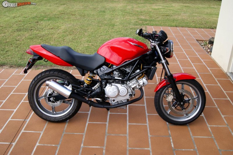 Хонда VTR 250