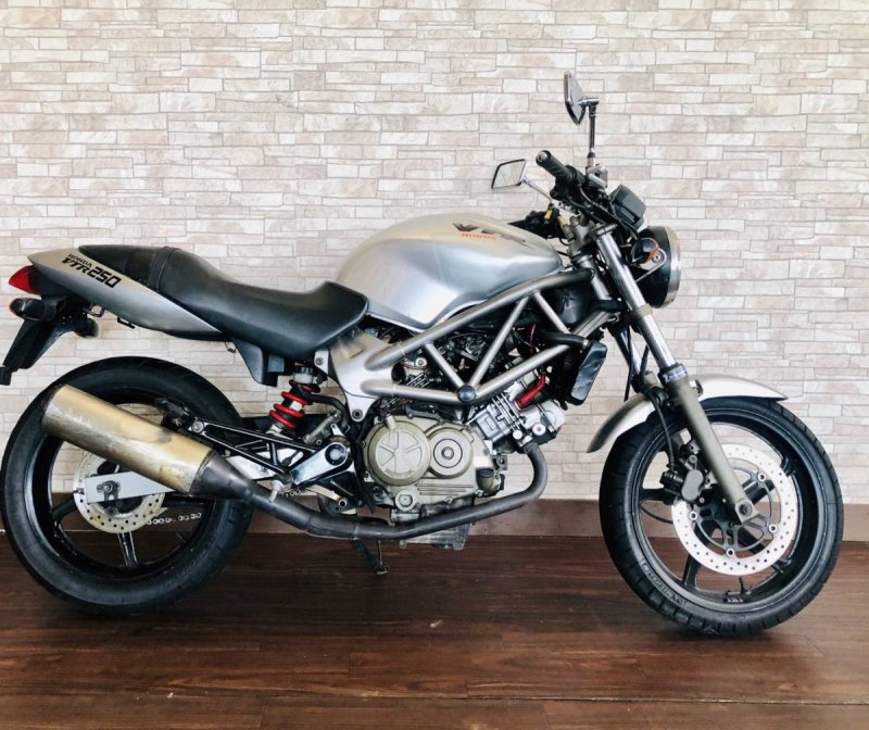 Honda VTR 250