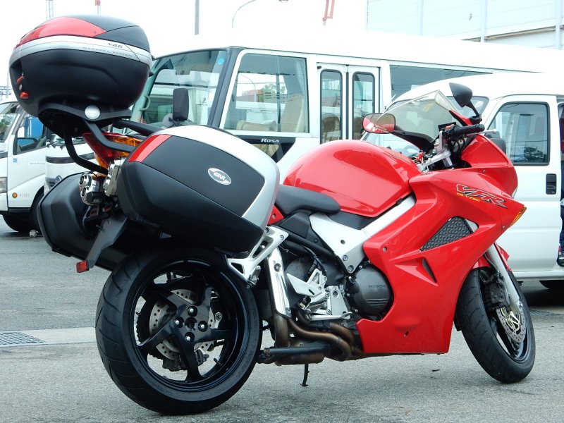 Honda VFR 800 С кофрами