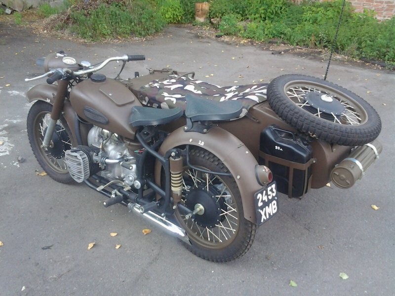 Мотоцикл Днепр к 750
