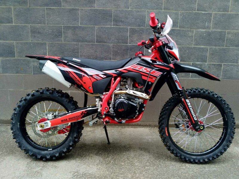 Мотоцикл кроссовый BSE z10