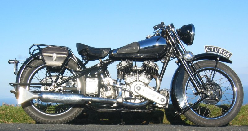 Мотоцикл brough Superior ss100 1924 год