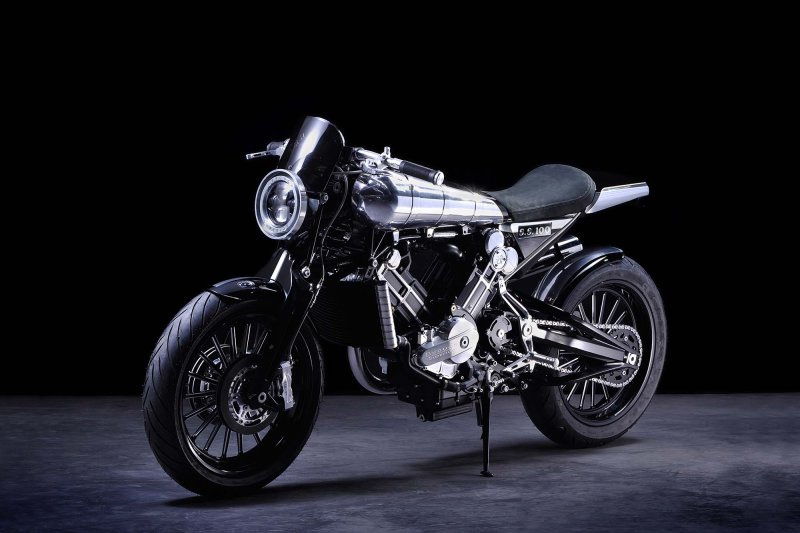 Brough Superior model ss100 - 100th Anniversary