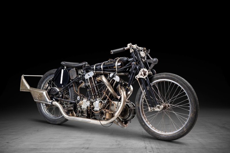 Brough Superior ss100
