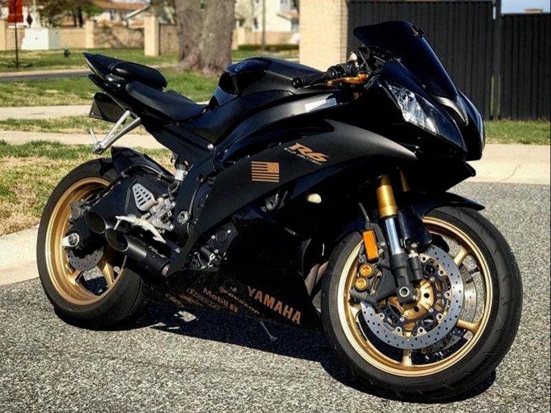 Мотоцикл Yamaha YZF-r6