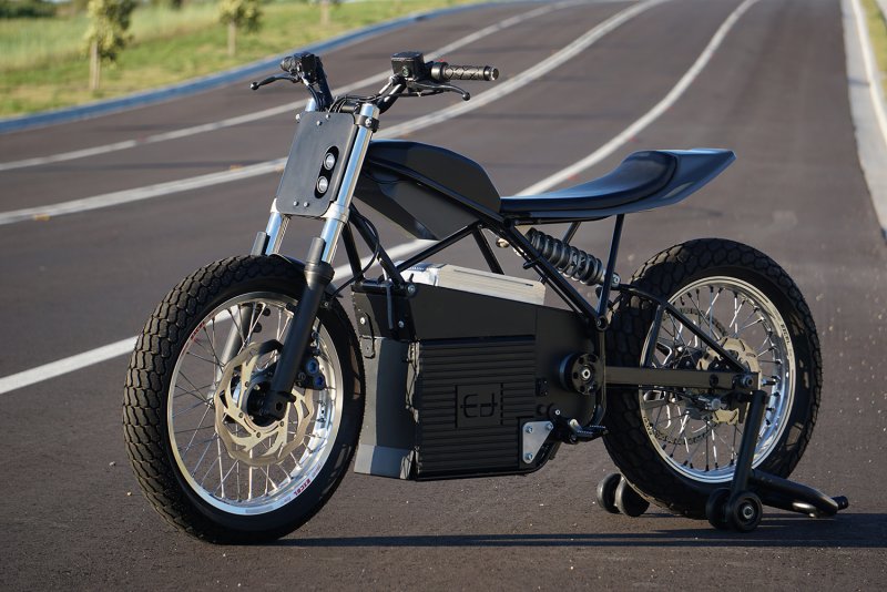 Электромотоцикл Flat Tracker