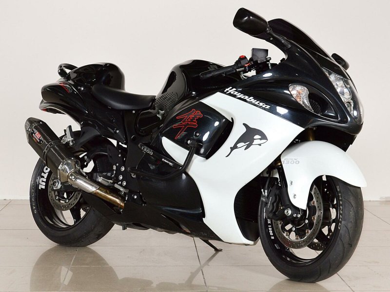 Suzuki Hayabusa gsx1300r Black