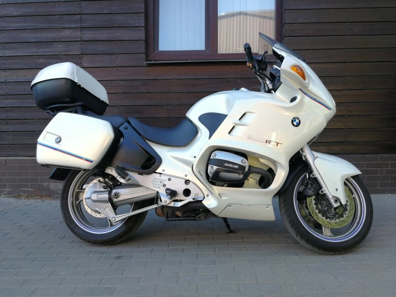 BMW r1100rt